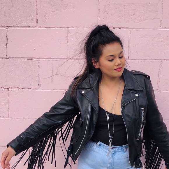 Meet your Posher, Ashley - Picture 1 of 7